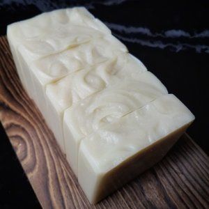 Oatmeal, Milk & Honey Shea Butter Soap